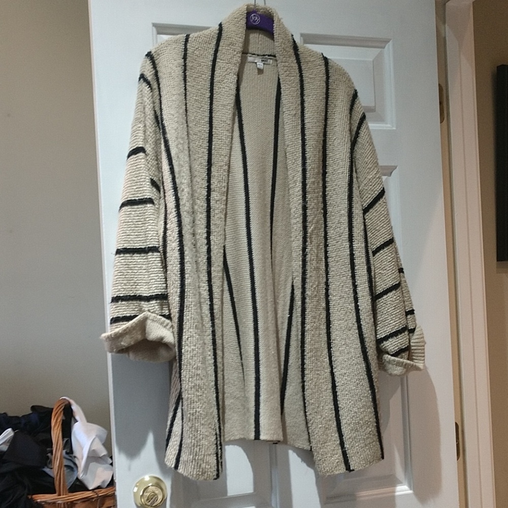 Amuse open cardigan